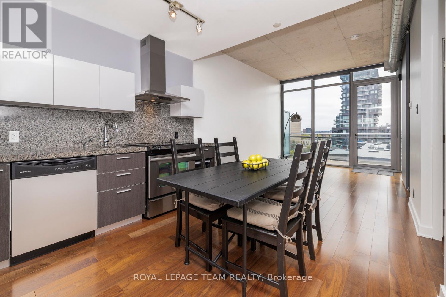 717 - 360 Mcleod Street, Ottawa, Ontario  K2P 1A9 - Photo 6 - X12181421
