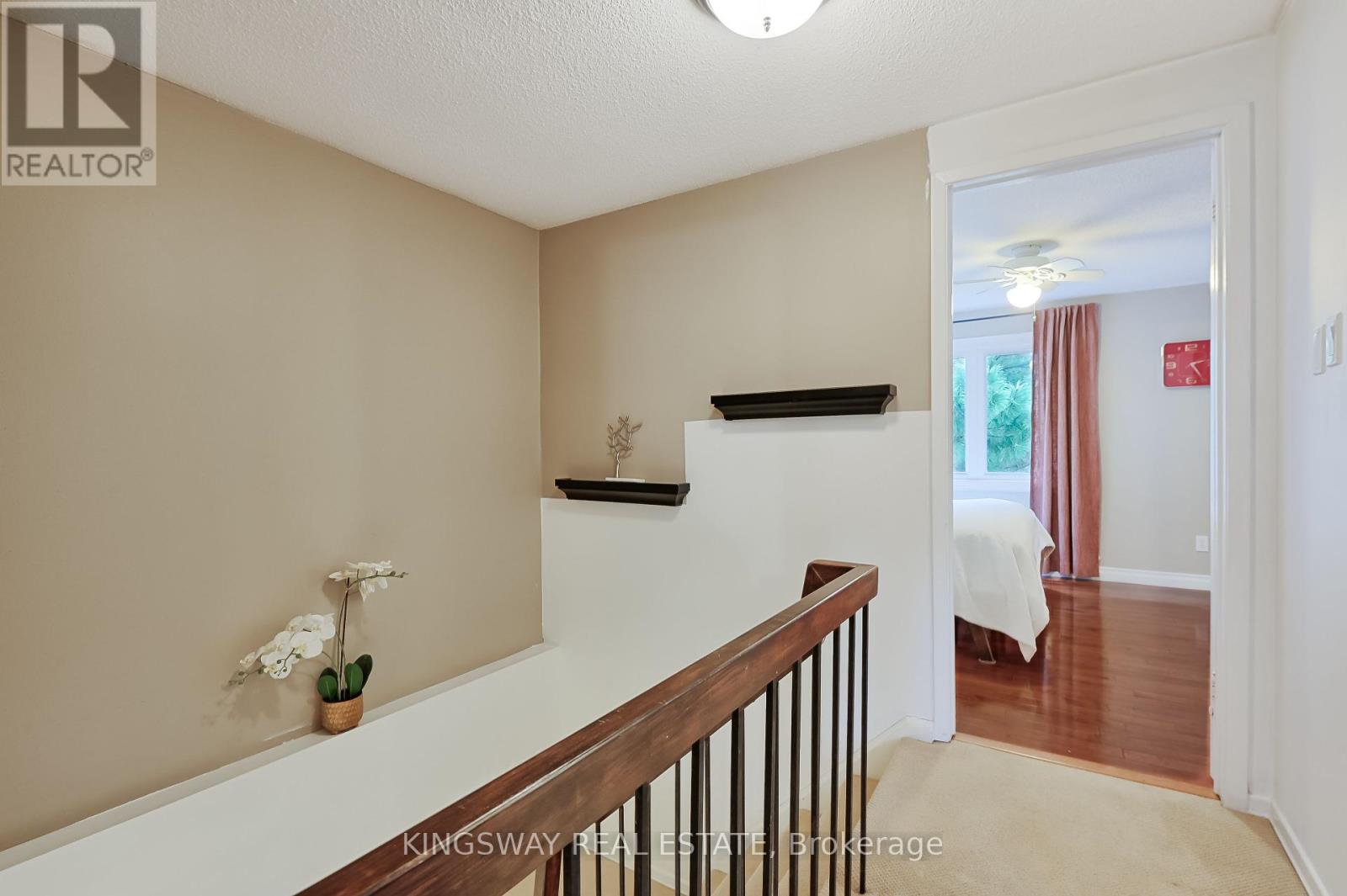 102 - 1755 Rathburn Road E, Mississauga (Rathwood), Ontario  L4W 2M8 - Photo 12 - W12193092