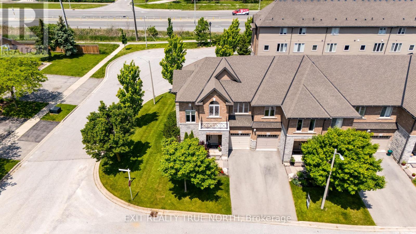 3005 Glover Lane, Burlington, Ontario  L7M 0W2 - Photo 2 - W12193111