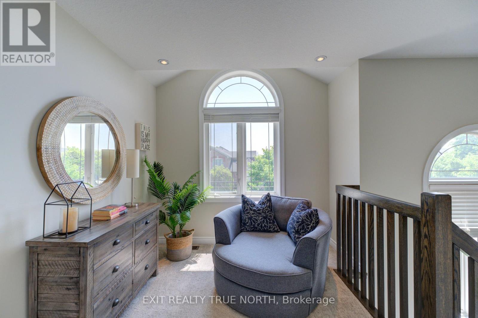 3005 Glover Lane, Burlington, Ontario  L7M 0W2 - Photo 18 - W12193111
