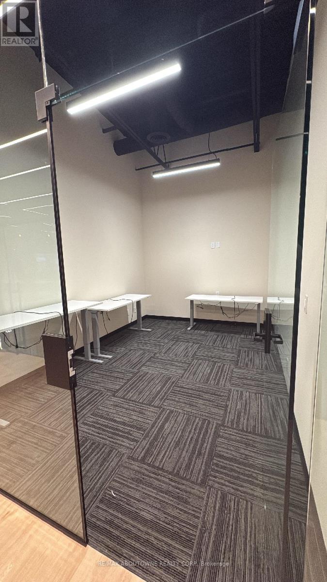 211-3 - 320 MATHESON BOULEVARD W, mississauga (gateway), Ontario