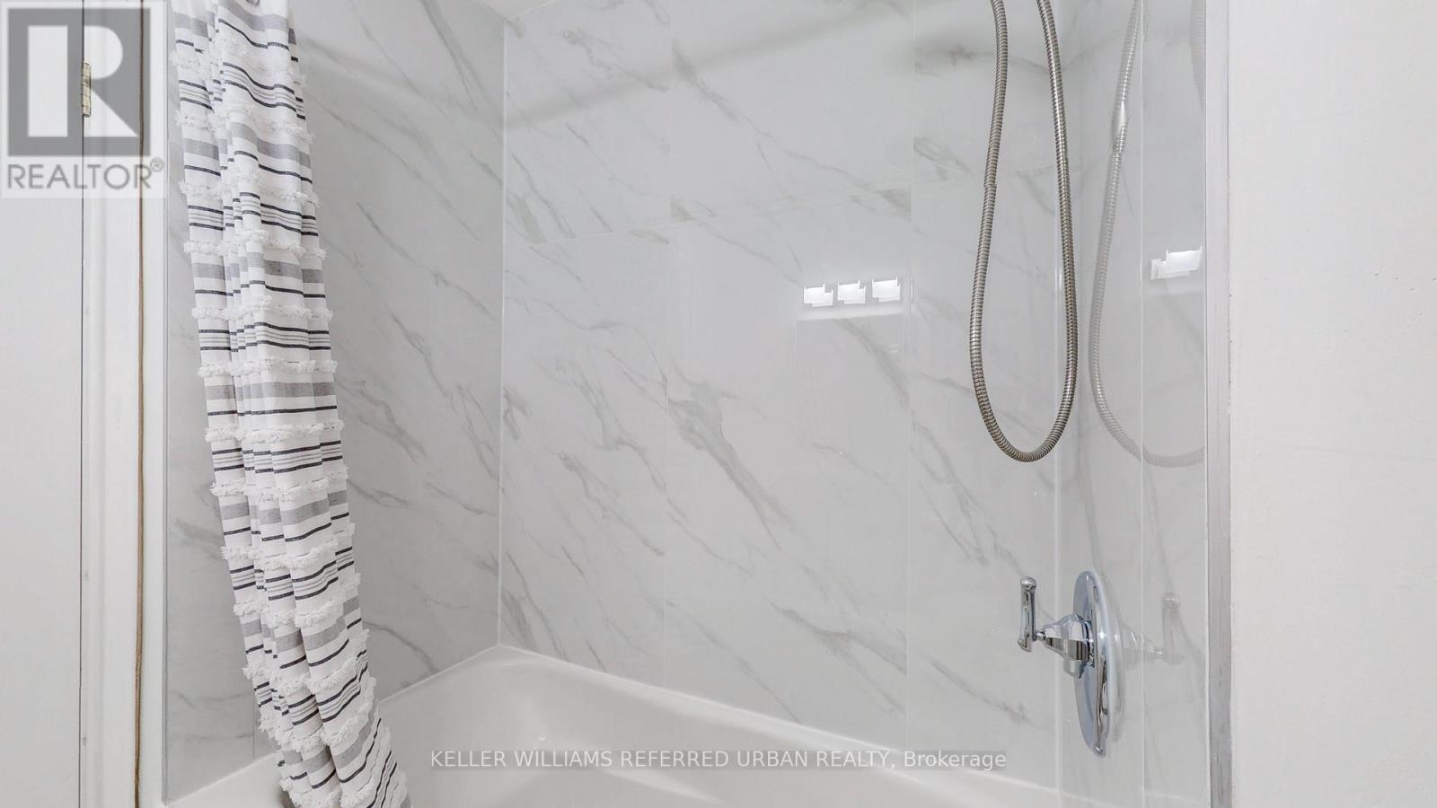 Upper - 1269 Davenport Road, Toronto, Ontario  M6H 2H2 - Photo 22 - W12193116