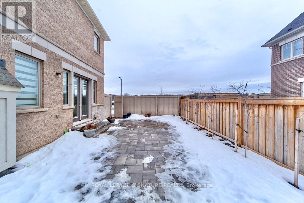 3907 Thomas Alton Boulevard, Burlington, Ontario  L7M 1A2 - Photo 48 - W12193120