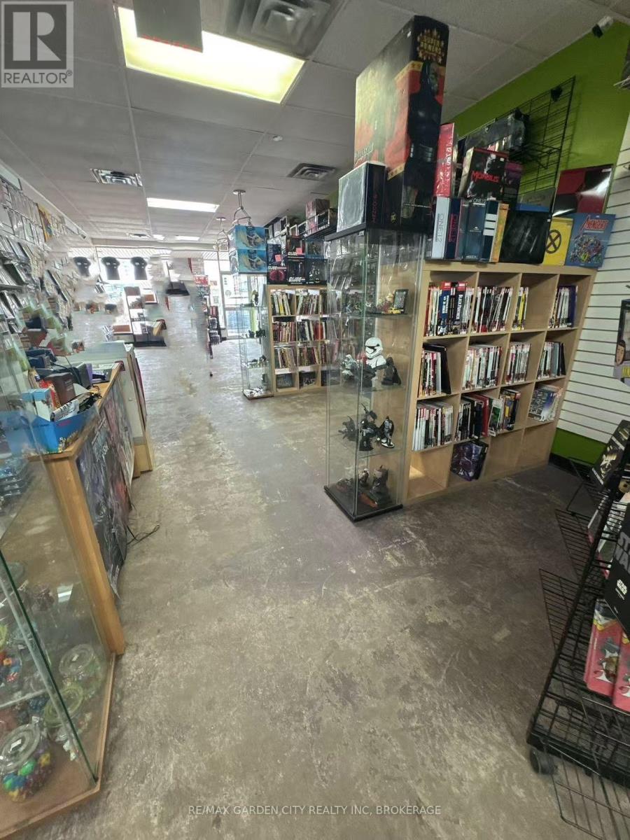 9 - 216-224 Glenridge Avenue, St. Catharines (Glendale/glenridge), Ontario  L2T 3J8 - Photo 11 - X12192601