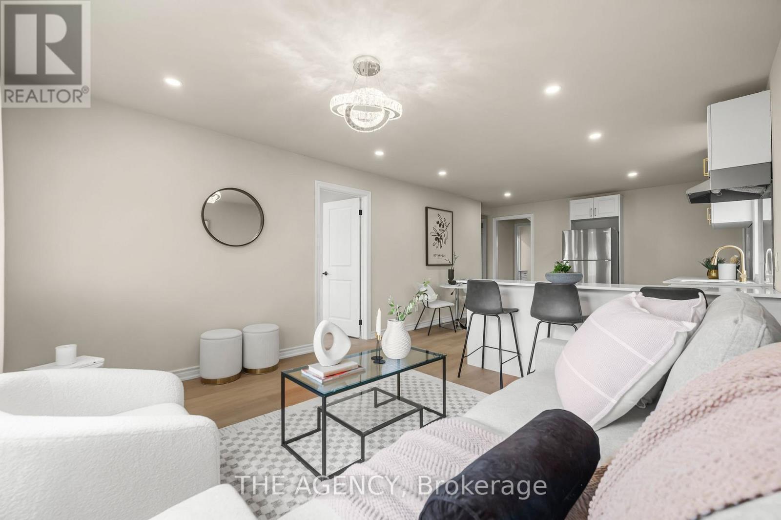 15 Mccain Street, Port Colborne, Ontario  L3K 3P7 - Photo 6 - X12192603