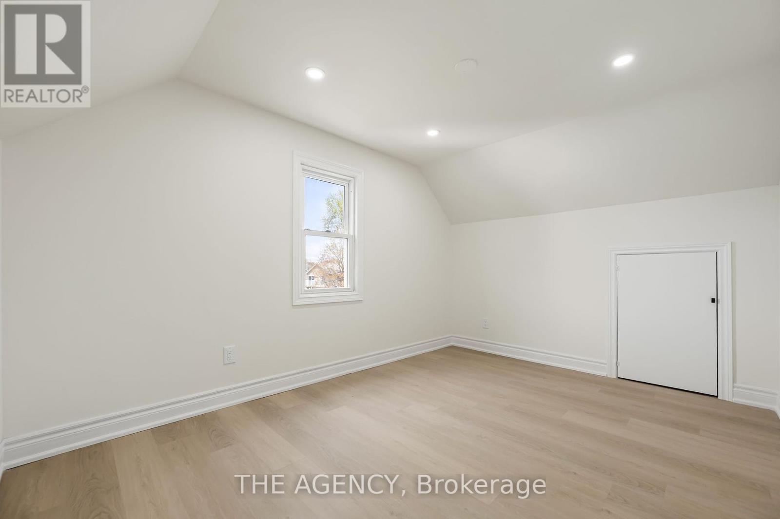 15 Mccain Street, Port Colborne, Ontario  L3K 3P7 - Photo 32 - X12192603