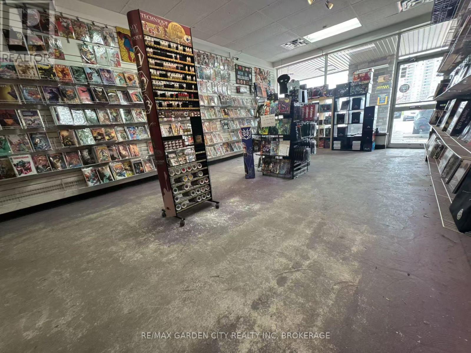 9 - 216-224 Glenridge Avenue, St. Catharines (Glendale/glenridge), Ontario  L2T 3J8 - Photo 8 - X12192601