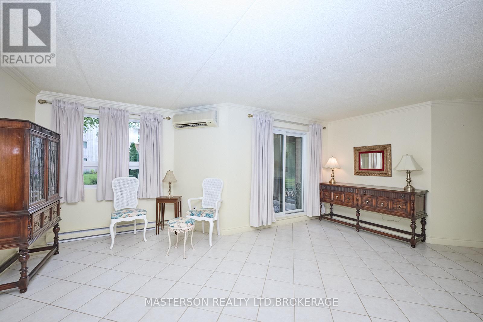 121 - 4658 Drummond Road S, Niagara Falls (Cherrywood), Ontario  L2E 7E1 - Photo 9 - X12192918