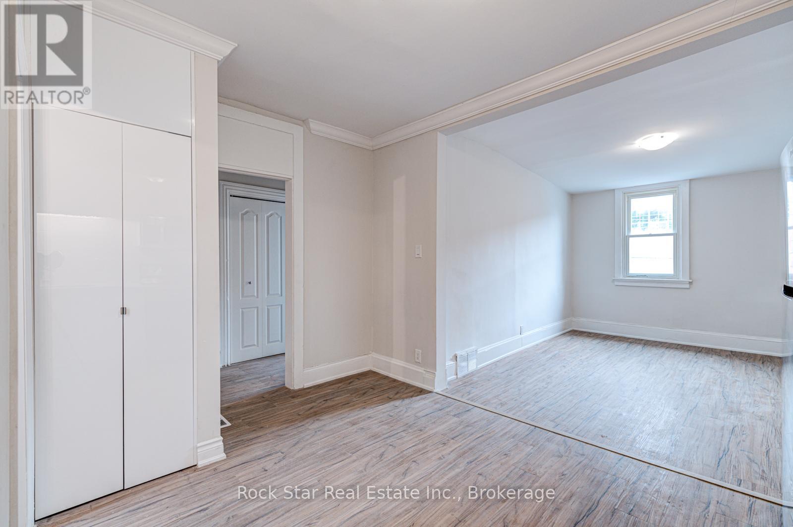 115 Cannon Street E, Hamilton, Ontario  L8L 2A2 - Photo 10 - X12193234