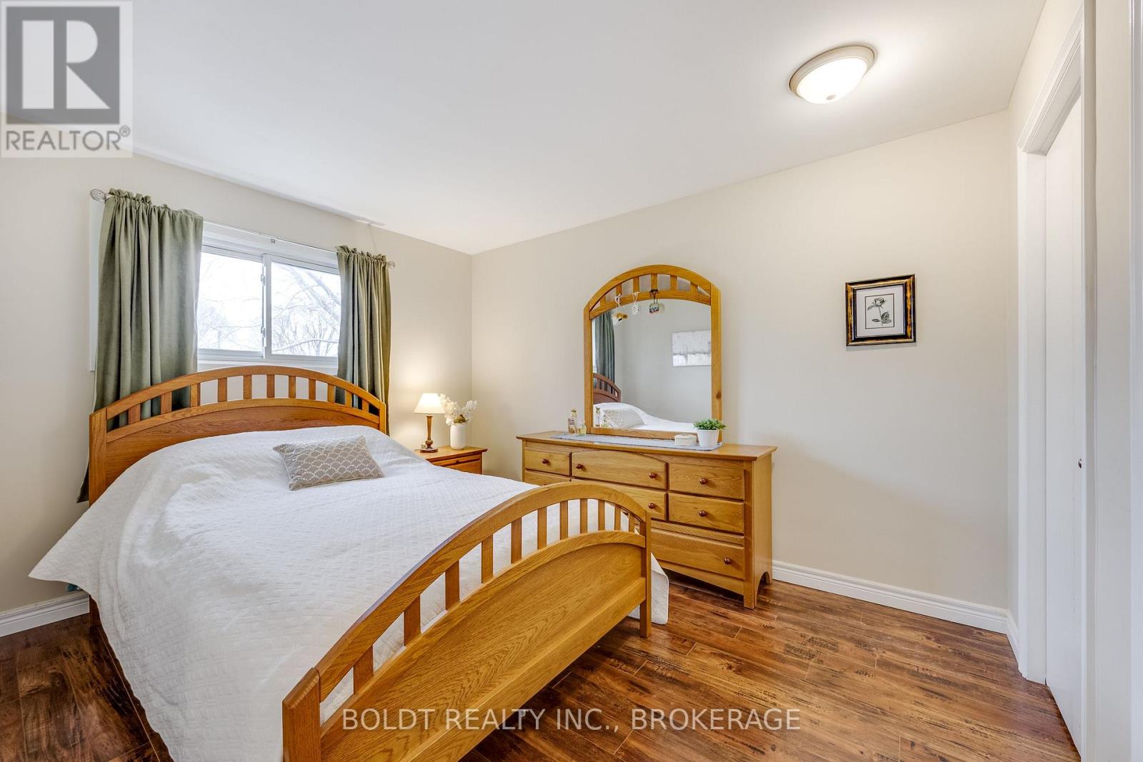 4993 Heather Avenue, Niagara Falls, Ontario  L2E 5J3 - Photo 14 - X12192992