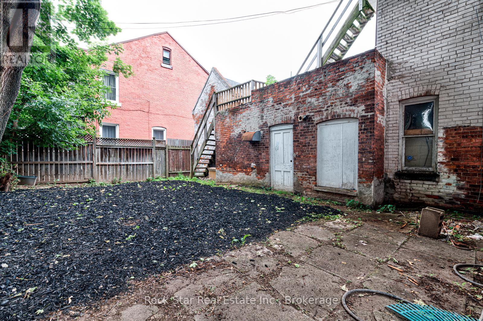 115 Cannon Street E, Hamilton, Ontario  L8L 2A2 - Photo 29 - X12193237