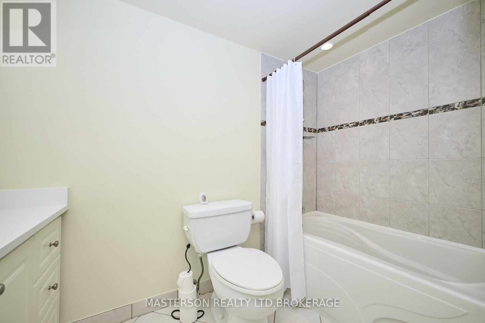 121 - 4658 Drummond Road S, Niagara Falls (Cherrywood), Ontario  L2E 7E1 - Photo 15 - X12192918