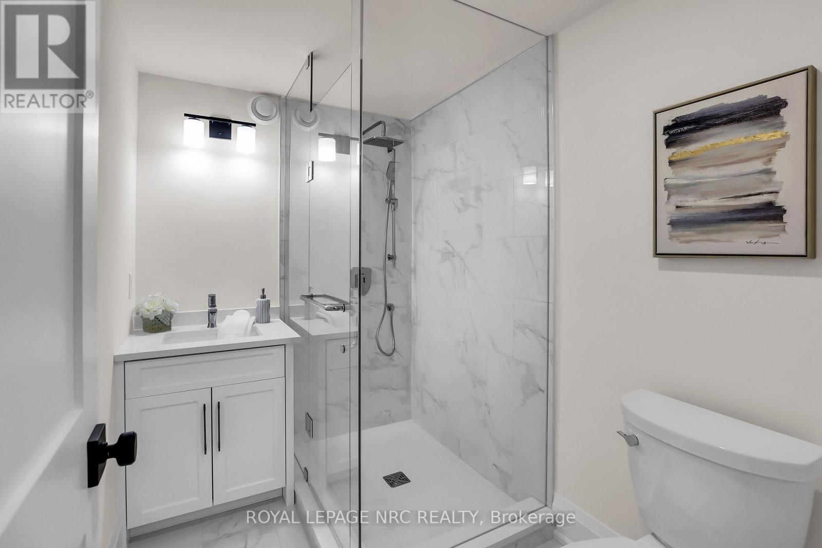 2021 Victoria Avenue, Pelham, Ontario  L0S 1C0 - Photo 20 - X12193278