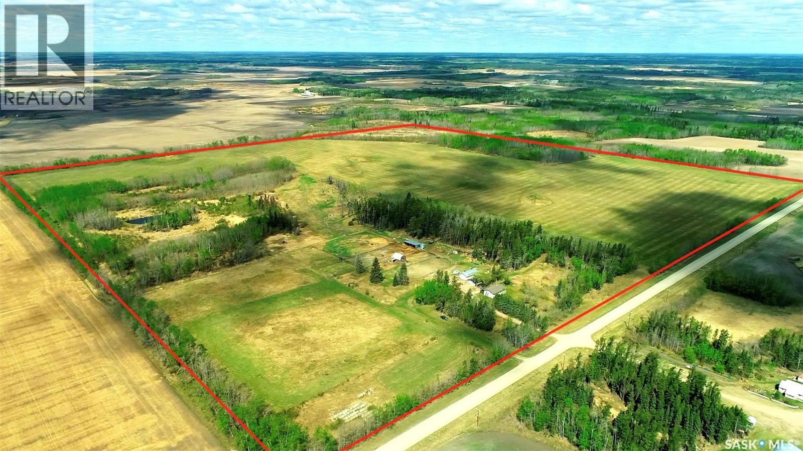 Smeaton acreage, torch river rm no. 488, Saskatchewan