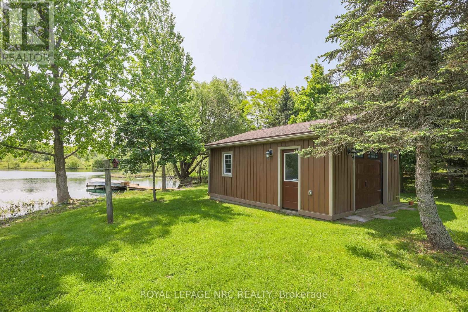 2021 Victoria Avenue, Pelham, Ontario  L0S 1C0 - Photo 38 - X12193278