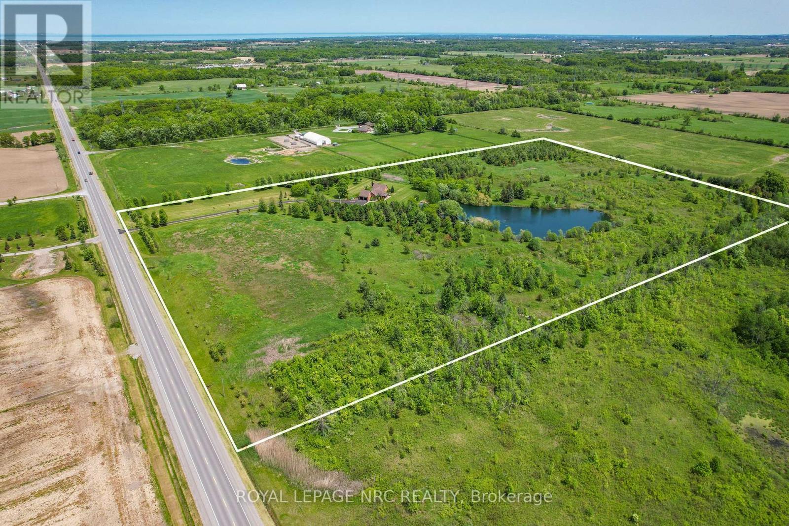 2021 Victoria Avenue, Pelham, Ontario  L0S 1C0 - Photo 44 - X12193278