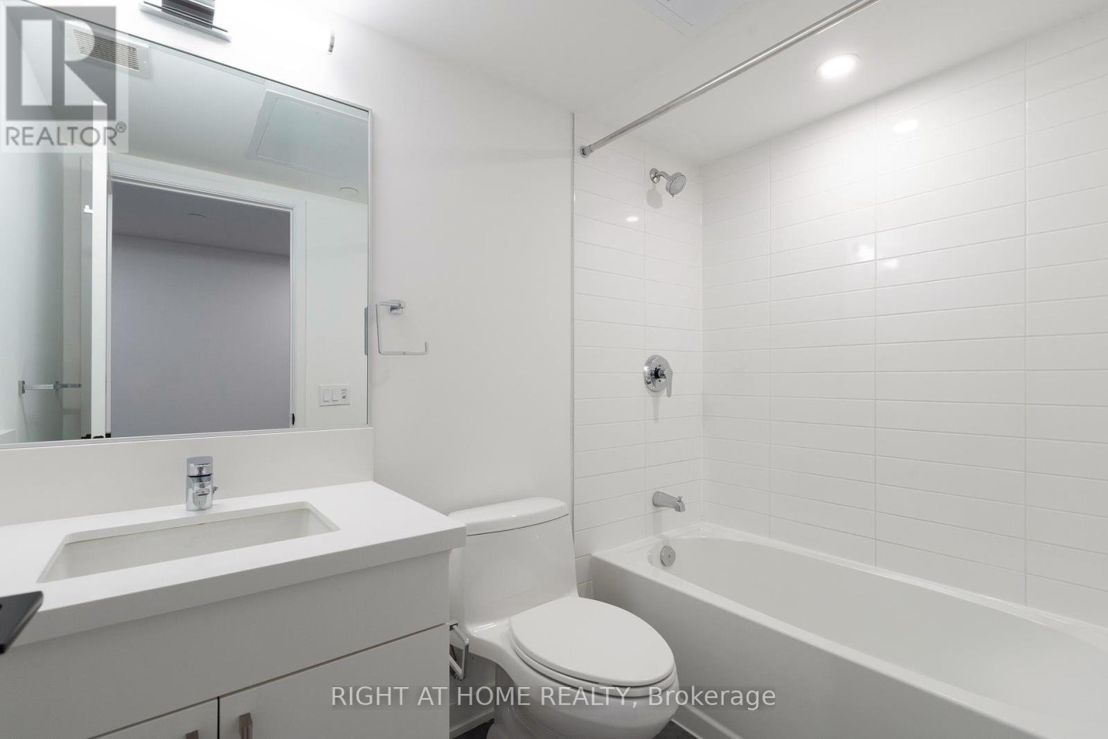 316 - 897 College Street W, Toronto, Ontario  M6H 2C2 - Photo 3 - C12193150