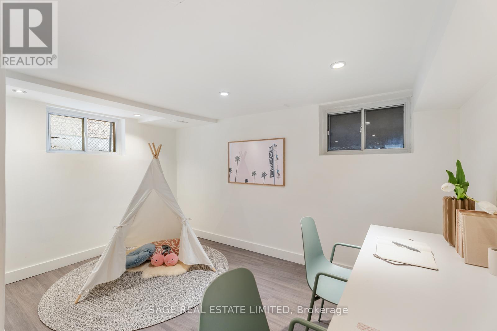 80 Rosevear Avenue, Toronto, Ontario  M4C 1Z4 - Photo 40 - E12193159