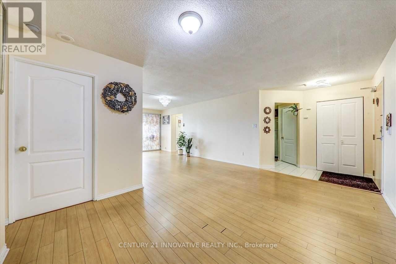 2079 - 1 Greystone Walk Drive, Toronto, Ontario  M1K 5J3 - Photo 10 - E12193282