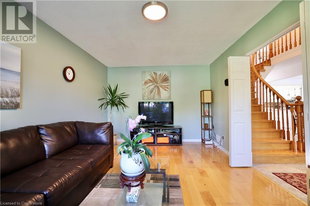 236 Westvale Drive, Waterloo, Ontario  N2T 1Y1 - Photo 8 - 40736908
