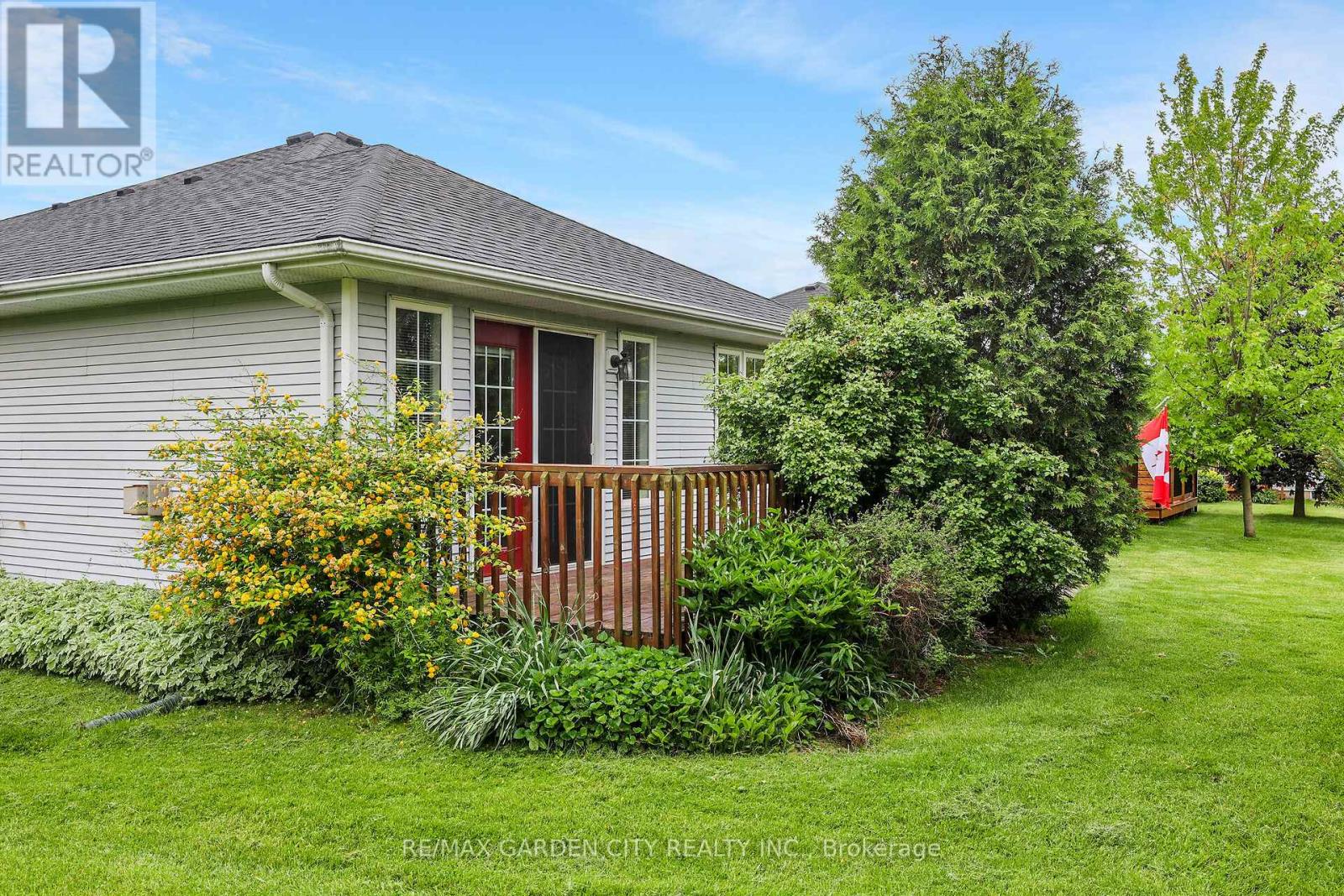 7 Village Drive, West Lincoln, Ontario  L0R 2A0 - Photo 22 - X12132009