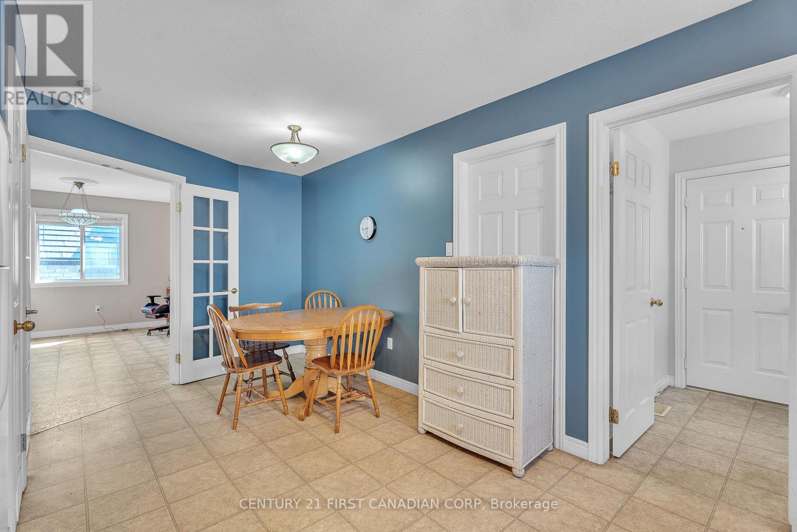567 Sprucewood Drive, London North (North C), Ontario  N5X 4J5 - Photo 14 - X12158961