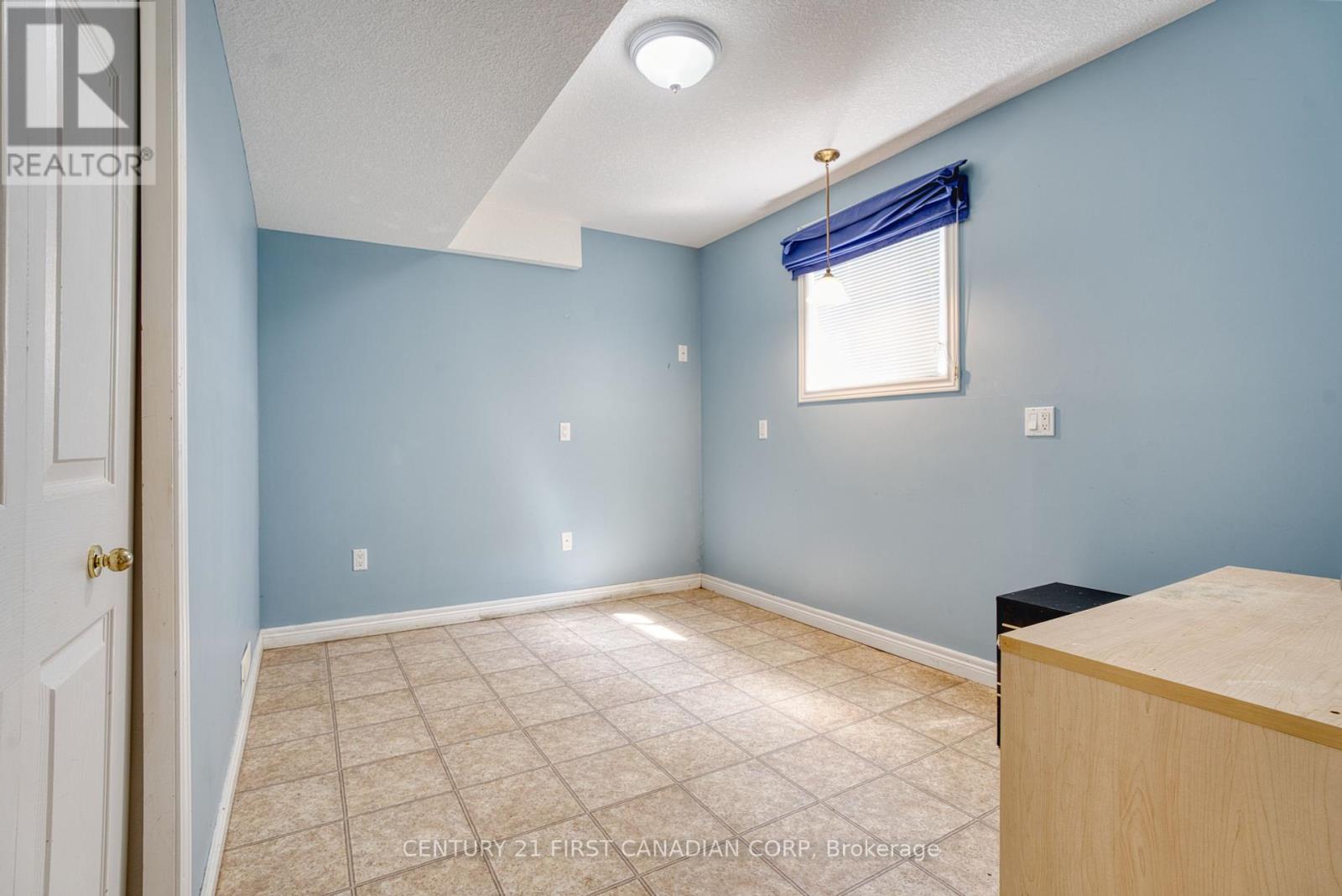 567 Sprucewood Drive, London North (North C), Ontario  N5X 4J5 - Photo 26 - X12158961