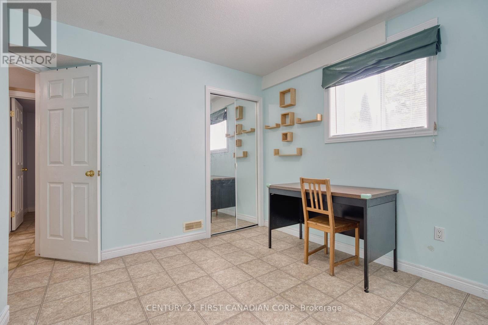 567 Sprucewood Drive, London North, Ontario  N5X 4J5 - Photo 34 - X12158961