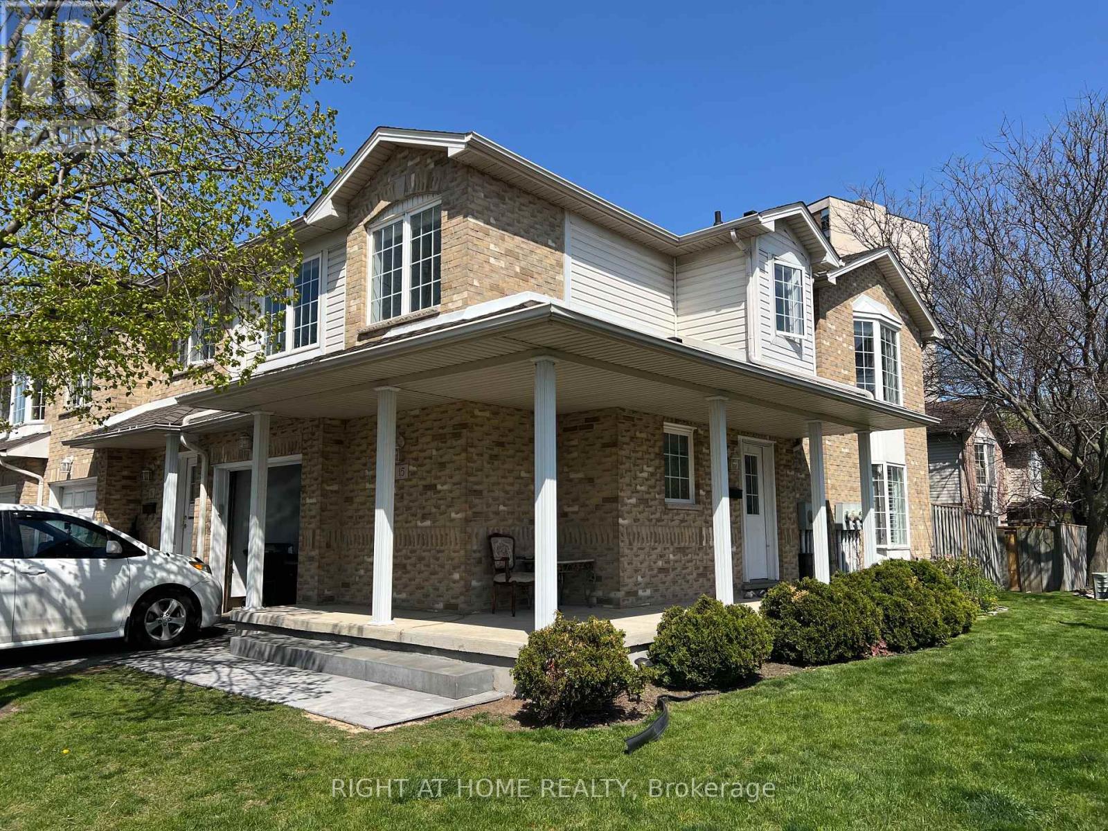 Property at 15 - 485 GREEN ROAD image 2