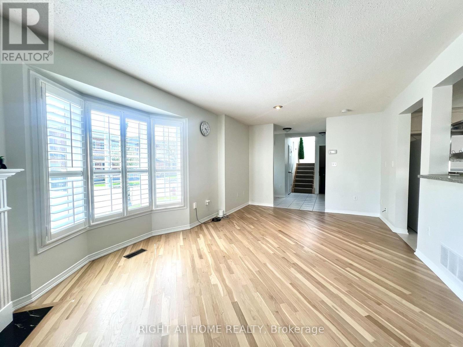 15 - 485 Green Road, Hamilton, Ontario  L8E 6A9 - Photo 6 - X12192494