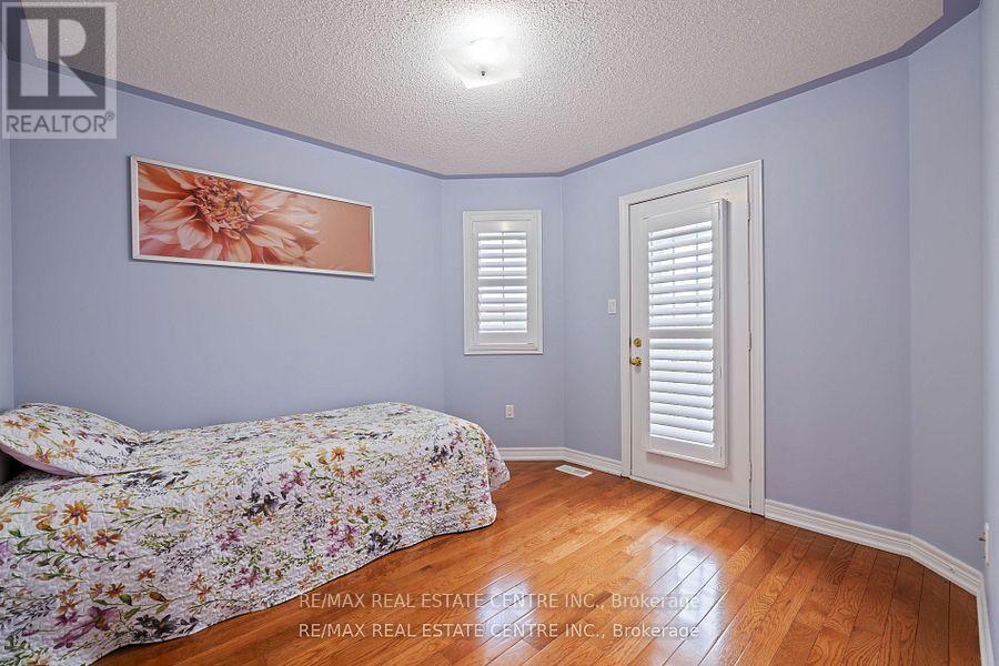 108 Ozner Crescent, Vaughan (Vellore Village), Ontario  L4H 0E1 - Photo 25 - N12193140