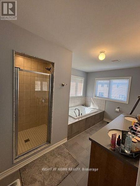 378 Danny Wheeler Boulevard, Georgina, Ontario  L4P 0K2 - Photo 12 - N12193173