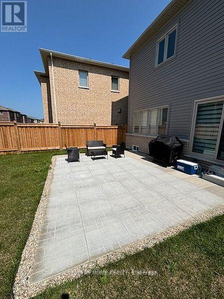 378 Danny Wheeler Boulevard, Georgina, Ontario  L4P 0K2 - Photo 16 - N12193173