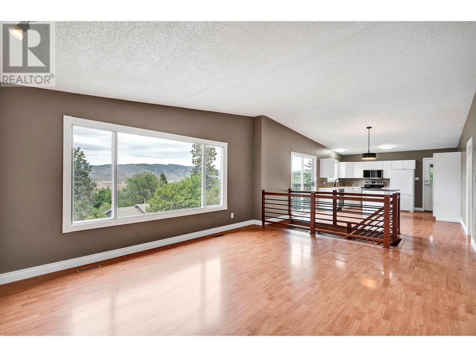 1297 Belair Drive, Kamloops, British Columbia  V2C 5G3 - Photo 5 - 10350535