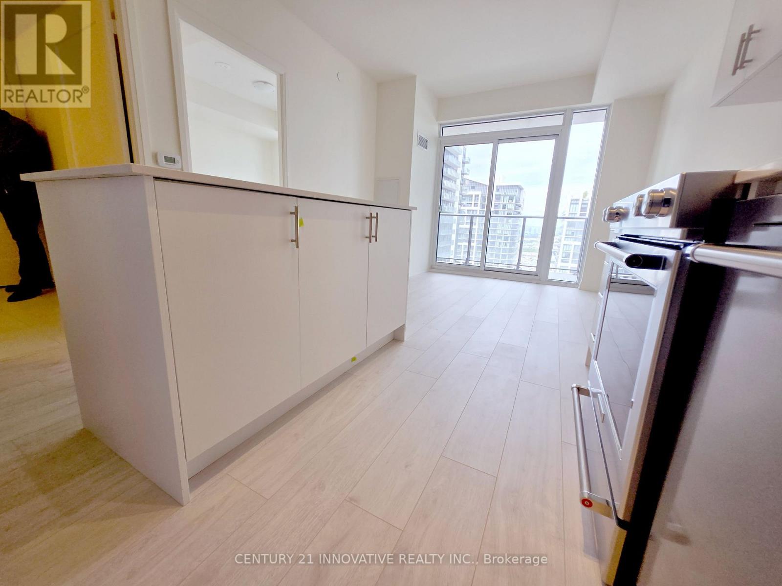2317 - 8960 Jane Street, Vaughan, Ontario  L4K 2M9 - Photo 14 - N12193176