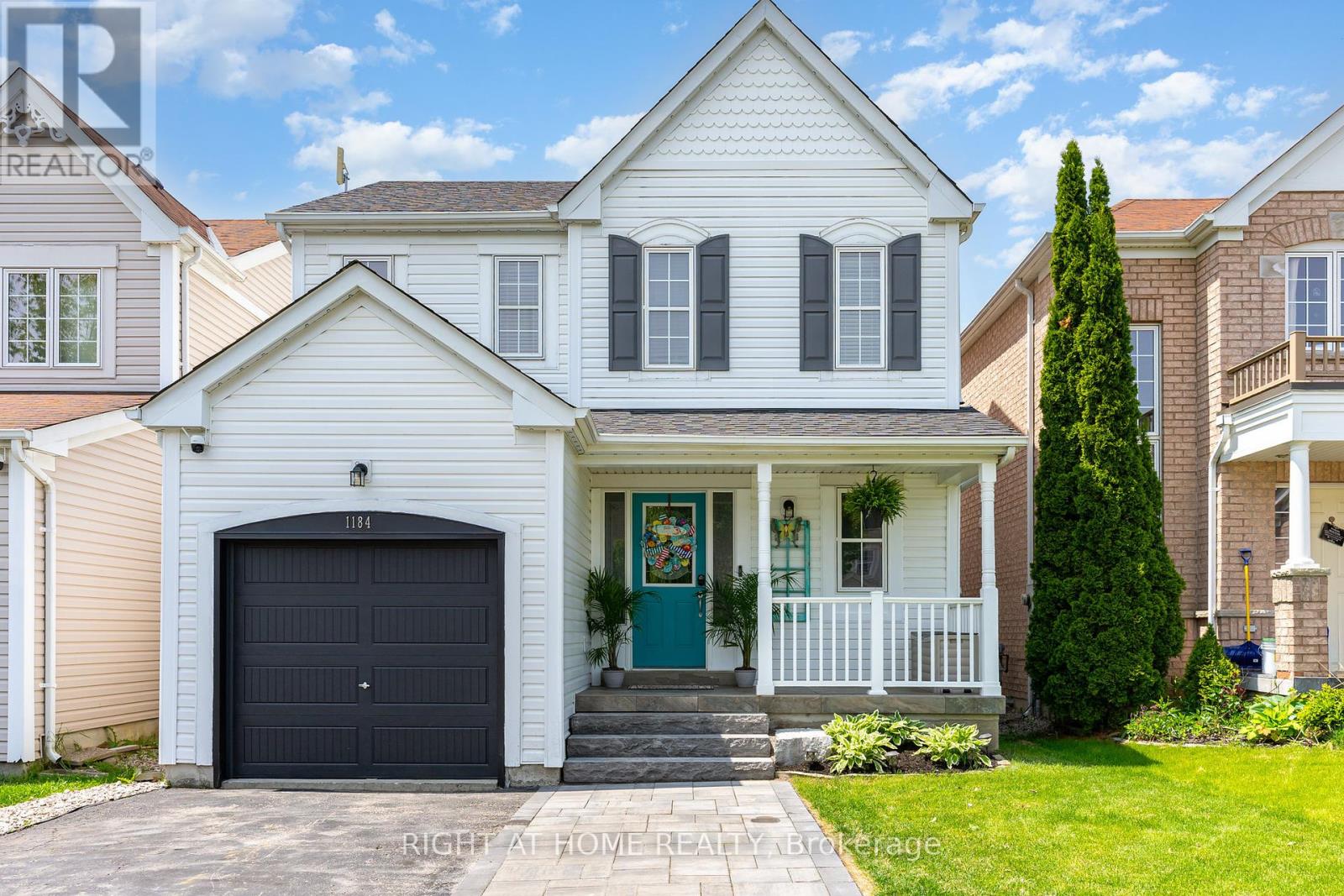 1184 STIRE STREET, Oshawa, Ontario