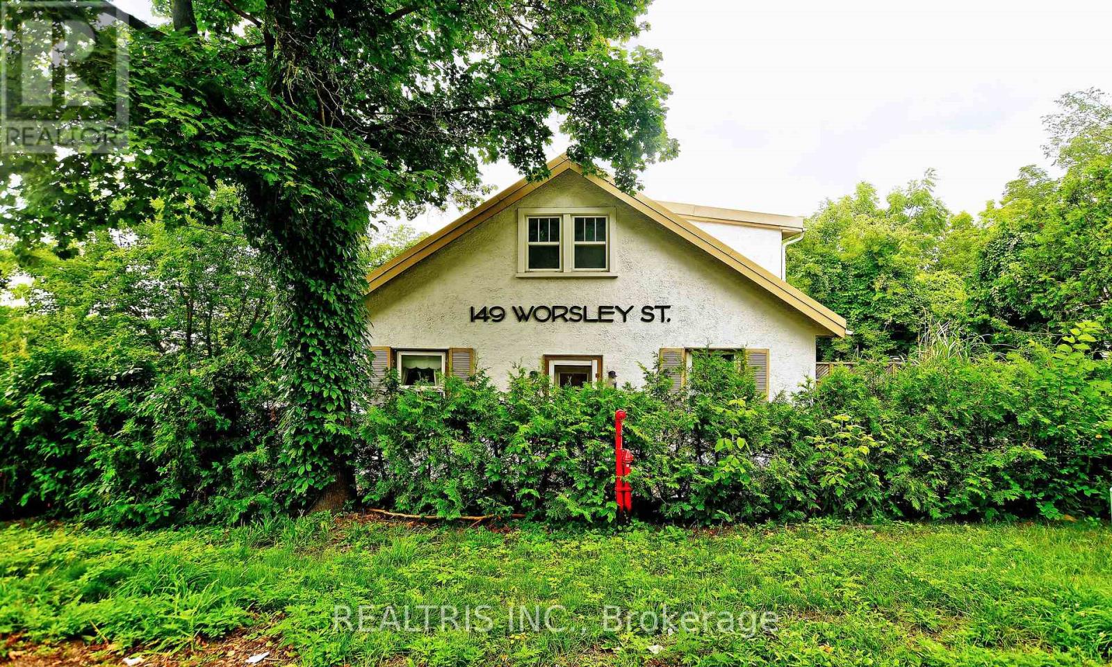 149 WORSLEY STREET, barrie (city centre), Ontario
