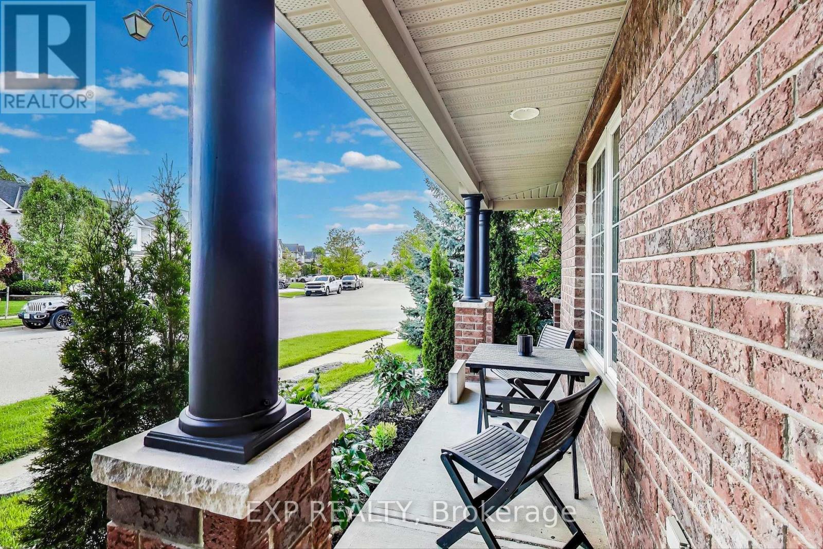 570 New Bedford Drive, Waterloo, Ontario  N2K 4M7 - Photo 4 - X12192681