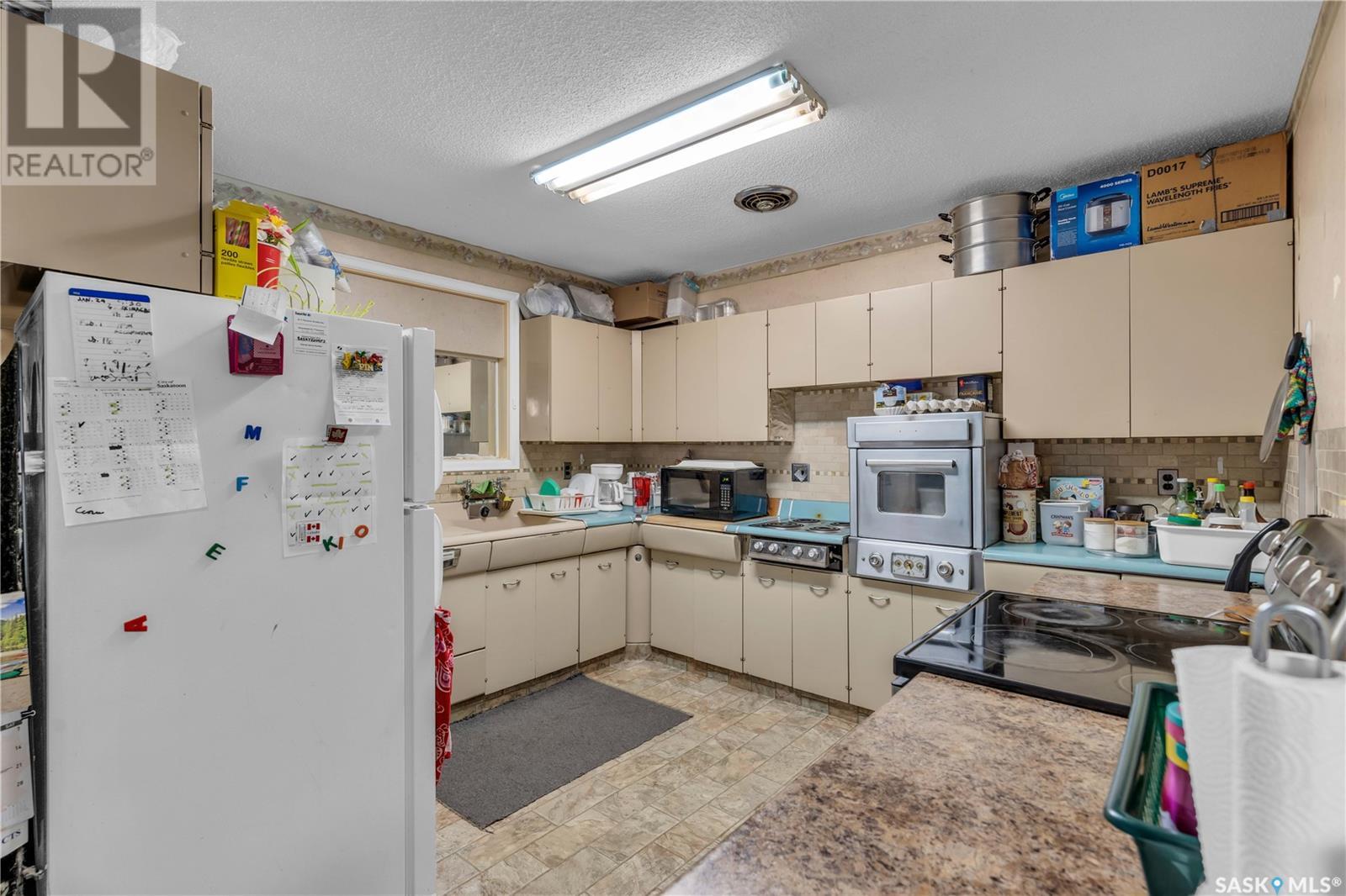 Property at 1023 OSLER STREET image 5