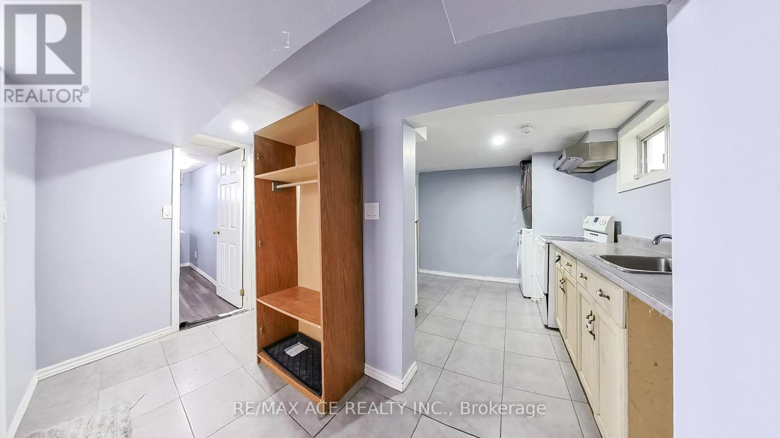 114 Royal Avenue, Hamilton (Ainslie Wood), Ontario  L8S 2C5 - Photo 27 - X12192764