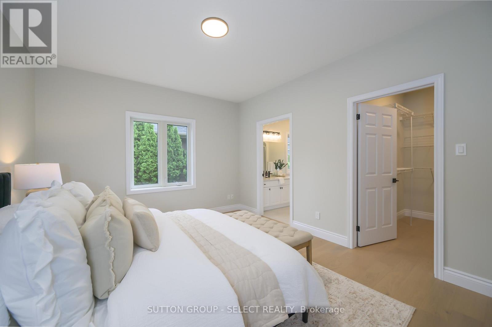 38 Moraine Walk, London North, Ontario  N6G 4Y8 - Photo 19 - X12193463
