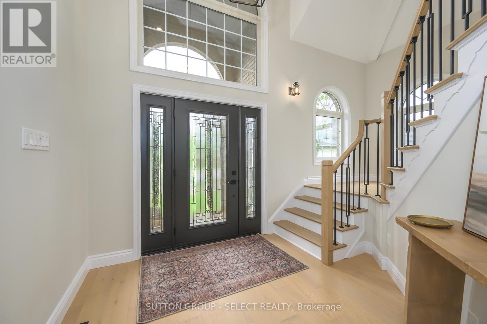 38 Moraine Walk, London North, Ontario  N6G 4Y8 - Photo 3 - X12193463