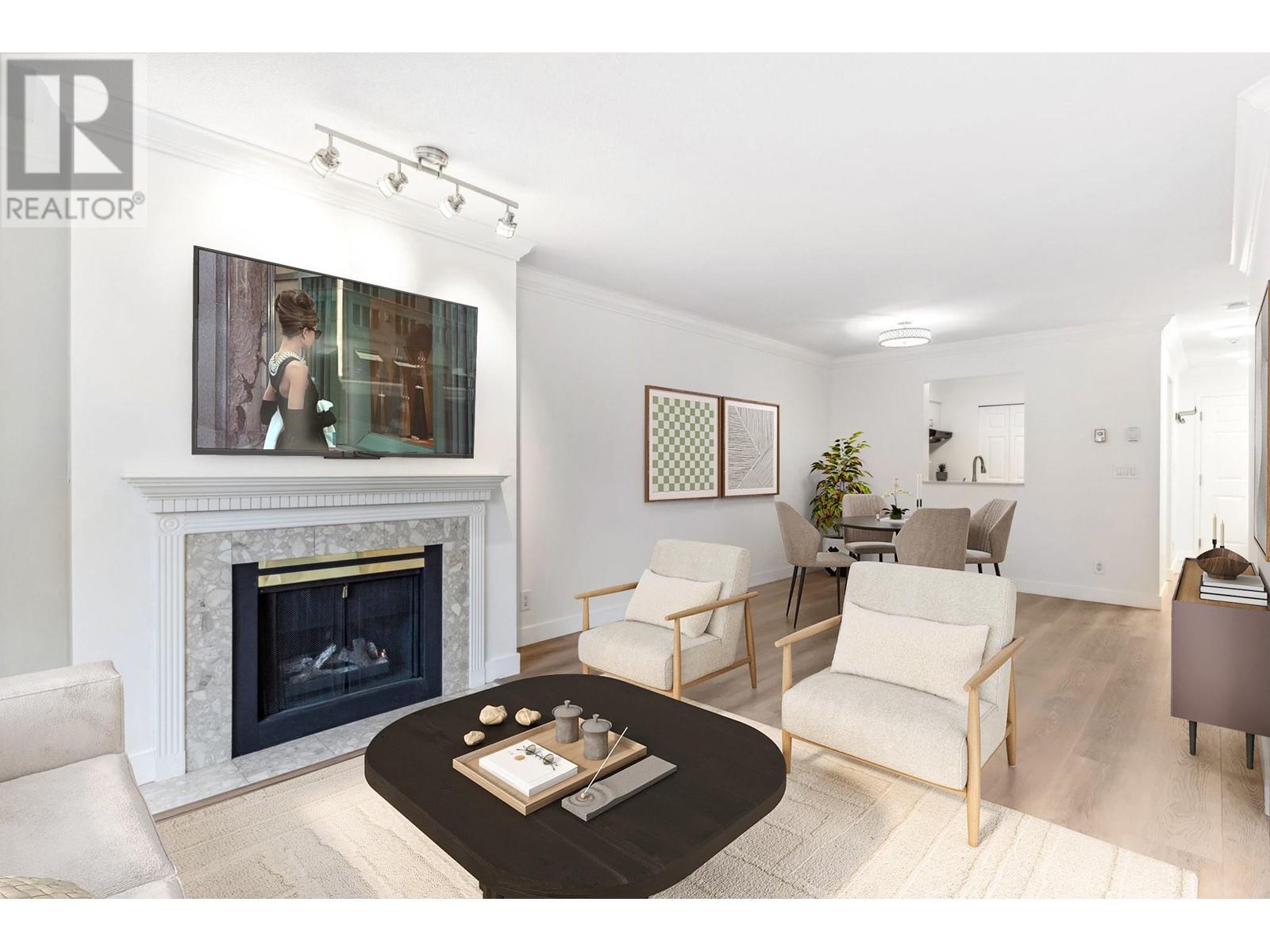 212 6820 RUMBLE STREET, burnaby, British Columbia