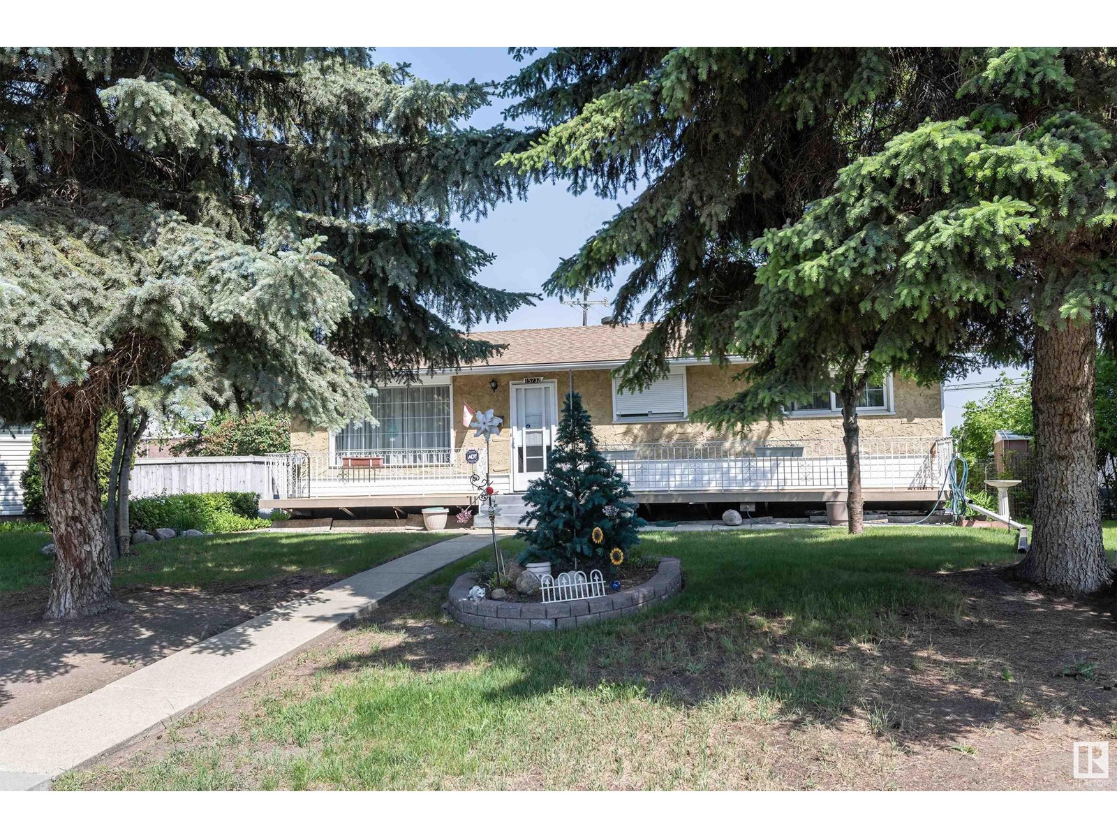 15732 86 Av Nw, Edmonton, Alberta  T5R 4C4 - Photo 69 - E4439996