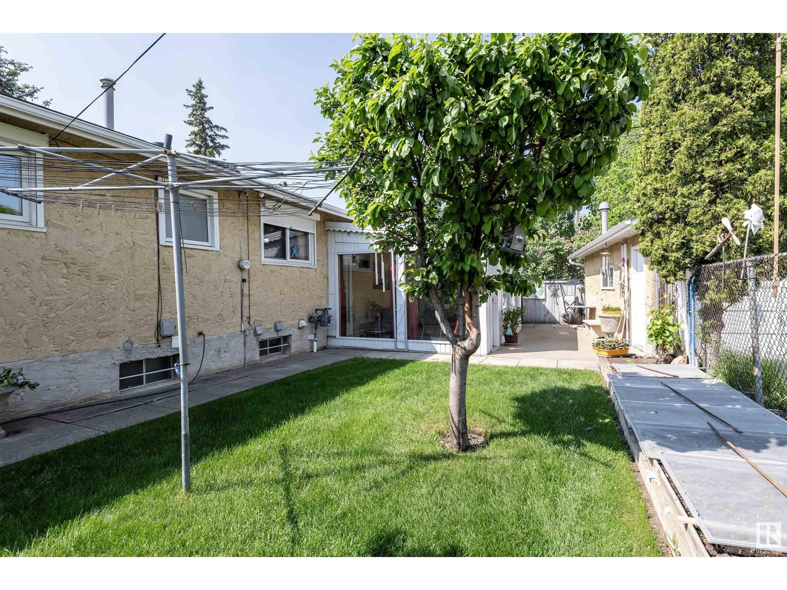 15732 86 Av Nw, Edmonton, Alberta  T5R 4C4 - Photo 49 - E4439996