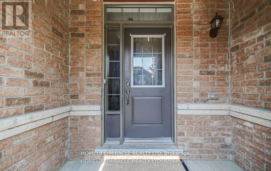 Property at 33 MORRA AVENUE image 4