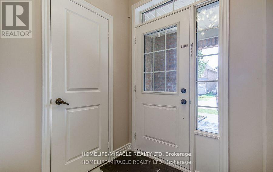 Property at 33 MORRA AVENUE image 5