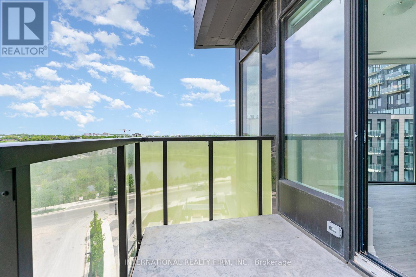 616 - 3006 William Cutmore Boulevard, Oakville, Ontario  L6H 8A4 - Photo 10 - W12193264