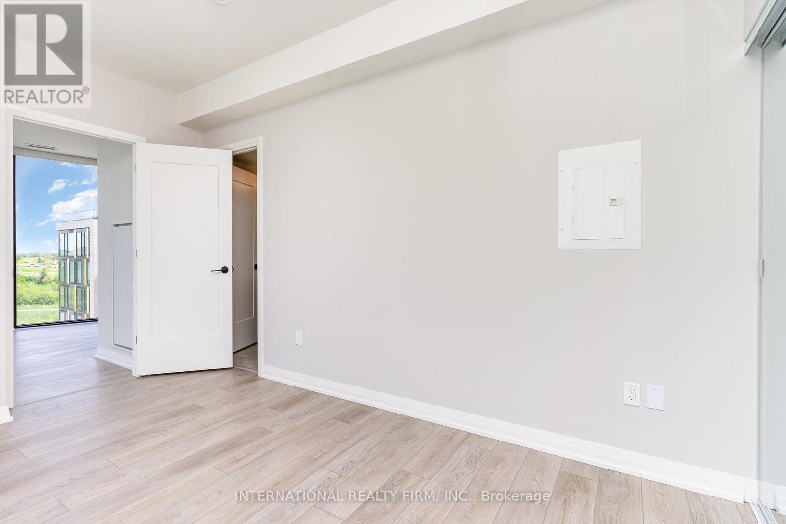 616 - 3006 William Cutmore Boulevard, Oakville, Ontario  L6H 8A4 - Photo 11 - W12193264