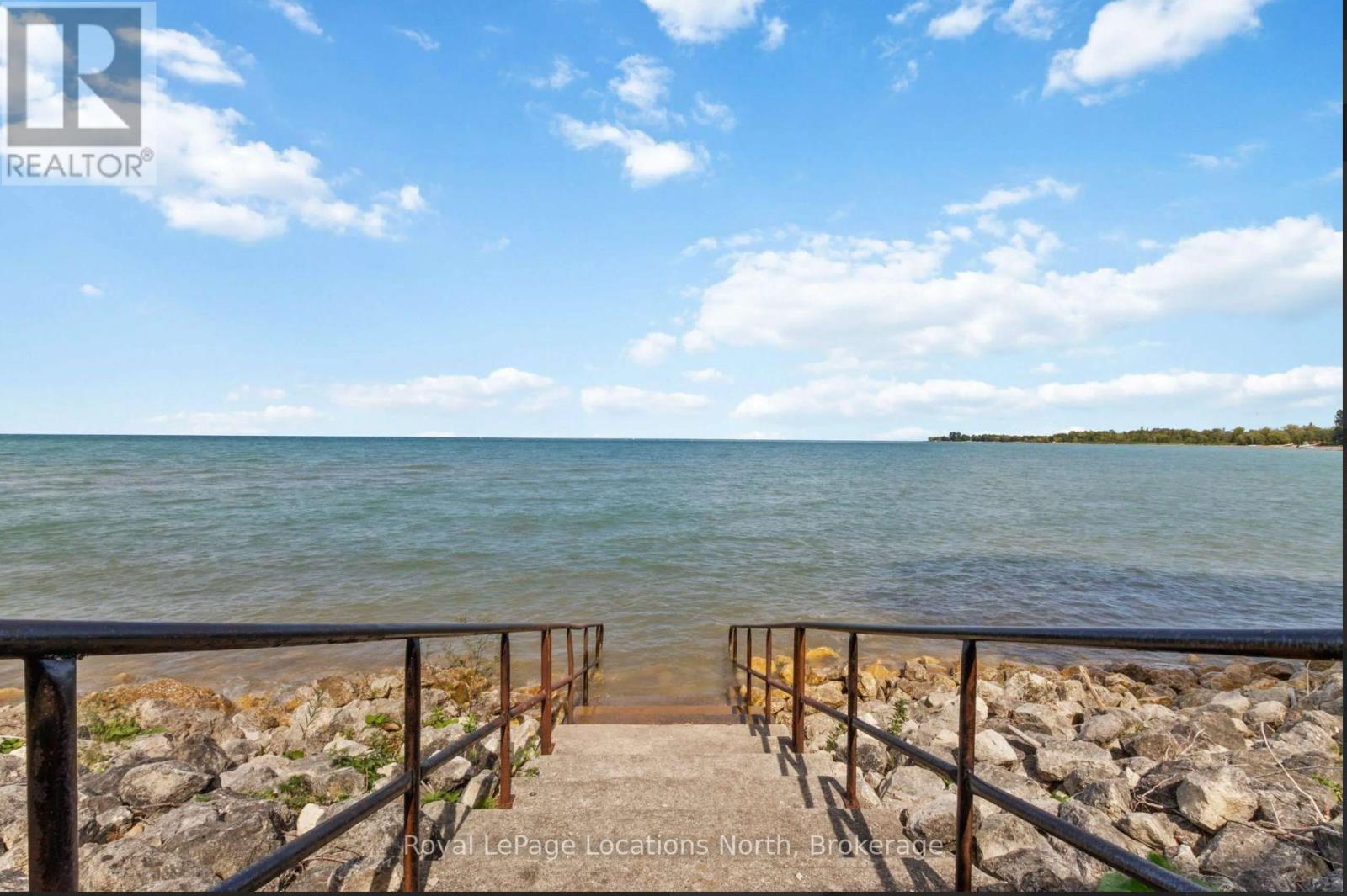 209713 26 Highway, Blue Mountains, Ontario  L9V 0T7 - Photo 13 - X12156491